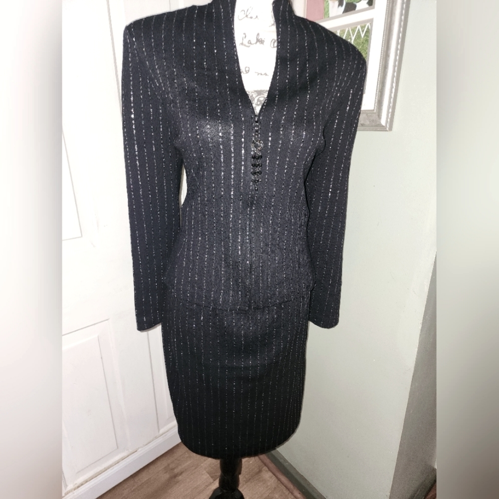 St john evening suit
